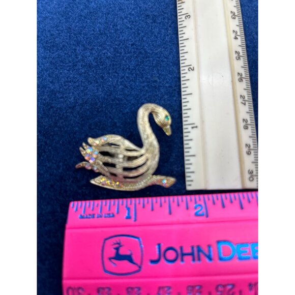 Vintage Gold Tone Swan Brooch With Rhinestones & Safety Clasp - Picture 3 of 4